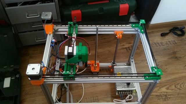 CoreXY 3D принтер из станочного профиля