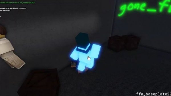 ITEM ASYLUM DEVELOPERS USE HACKS ON THEIR OWN GAME (Admin abuse) | Roblox: Item Asylum