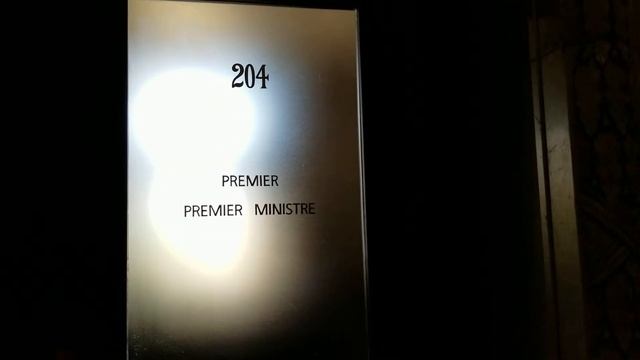 Экскурсия по зданию Парламента Манитобы смотреть онлайн