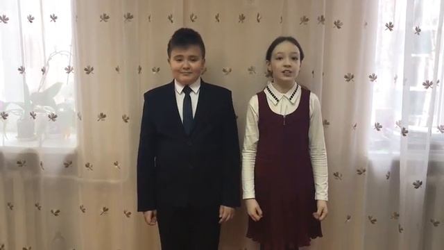 01 Стих. «Поздравляем с Женским днем!», исп. Игнатьев Иван, Соколова Елизавета, преп. Сидорова Л.В. смотреть онлайн