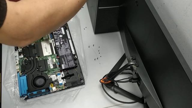 IdeaPad Gaming 3 15IAH7 upgrade SSD nvme смотреть онлайн