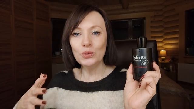 ВЛОГ - НЕ ПОСЛЕДНИЙ ?! ПОДАРКИ ОТ БЛИЗКИХ. И ЧЕМ ПАХНУТ НОВЫЕ ДУХИ?