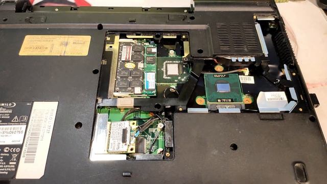 Core 2 Duo T9300 vs T9500 смотреть онлайн