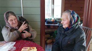 БАБУШКА НАСТЯ В ГОСТЯХ У АННУШКИ.