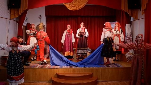 " Разлилась речка быстрая". Переход смотреть онлайн