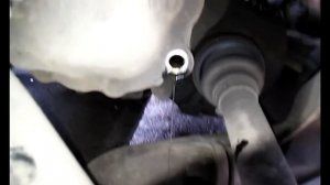 Как проверить уровень масла в механической коробке передач Пежо 406