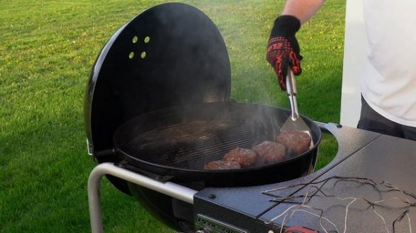 Weber Performer 1 Year Update and Perfect Cheeseburger