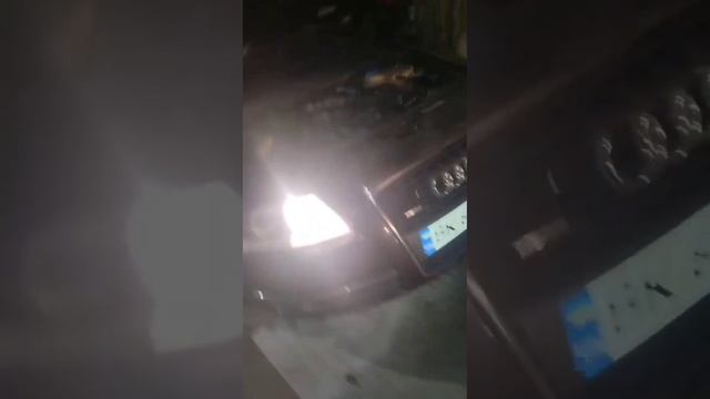 Audi A6 світиться зарядка та ESP демонтаж та ремонт генератора тушим помилки без комп'ютера смотреть онлайн