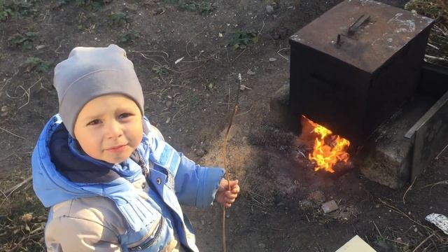 Делаем воду в коровнике, евро куб в помощь) смотреть онлайн