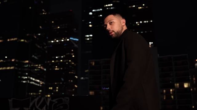 Karo Ayrumyan - Nayir Lusnin смотреть онлайн