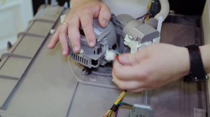 Ремонт посудомоечной машины Bosch. Посудомоечная машина не льет воду.