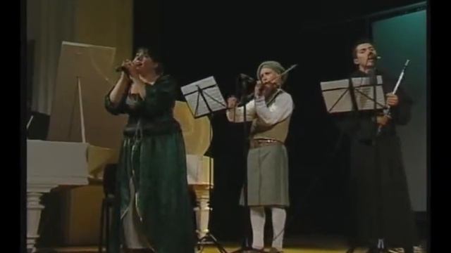 Nadejda Poklad Clover.wmv смотреть онлайн