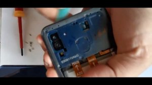 SAMSUNG А20 залили водой, убираем влагу с микросхем. Как просушить телефон.