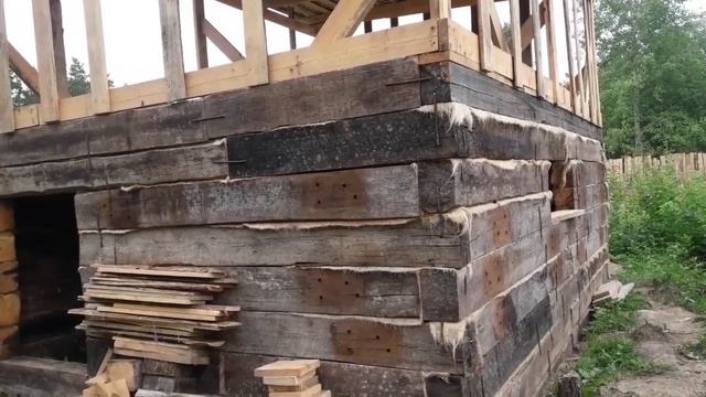 Наш новый сарай. из шпалы. Строим сарай из шпалы! Бюджетный вариант сарая из шпалы! смотреть онлайн