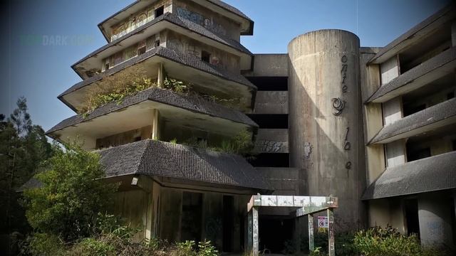 10 Hoteles Abandonados Más Extraños del Mundo | TOPDARK.COM смотреть онлайн