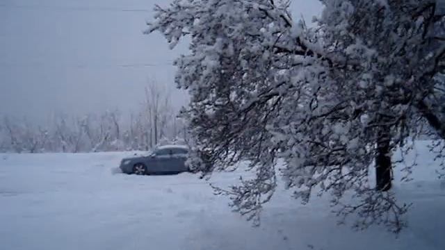 STORM IN NEW YORK FREEZIN MY ASS OFF FOR 3 DAYZ GRRR смотреть онлайн