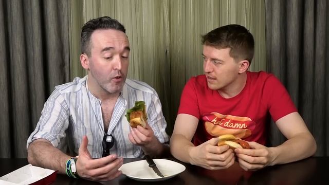 Irish People Try American Chicken Sandwiches For The First Time... in AMERICA! смотреть онлайн