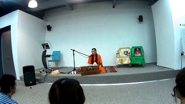 Вальмики дас. Лекция по БГ 10.11, Сургут, 03.12.2015 смотреть онлайн