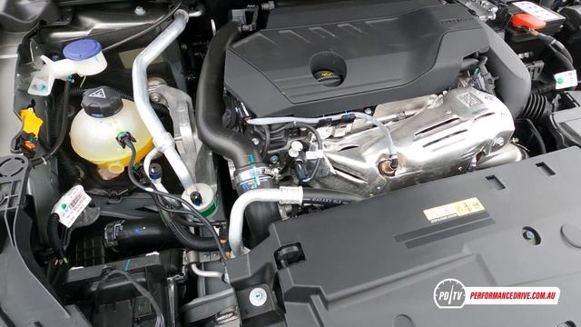 2023 Citroen C5 X 0-100km/h & engine sound смотреть онлайн