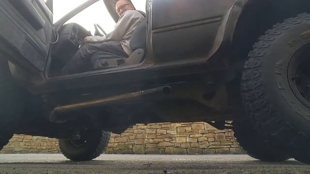 Toyota Hilux Surf 1990 3 Door 2.4TD Manual - Side Exhaust смотреть онлайн