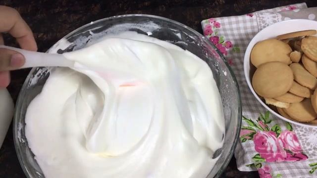 Banana Wafer Pudding/ Magnolia Bakery Style Banana Pudding/ Simple Pudding Recipe/ The Cookbook смотреть онлайн