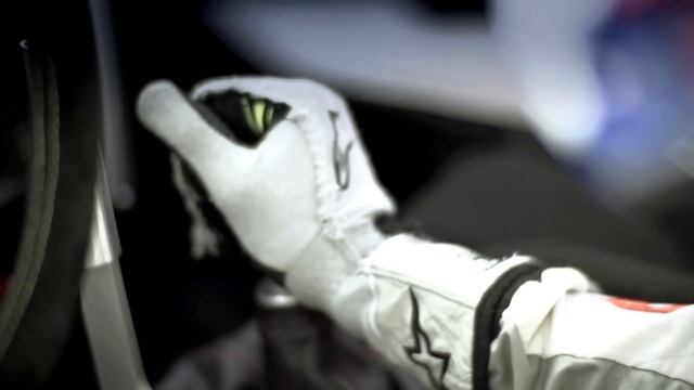 New World Record: Fastest Vehicle Drift - 217.973 km/h Kuba Przygoński - OFFICIAL VIDEO смотреть онлайн