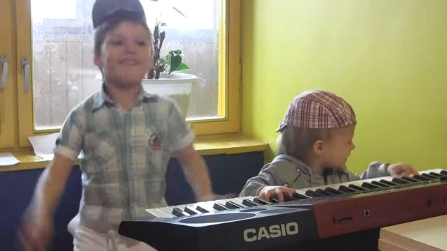 Копия видео Мама, поздравляю! С Днём рождения, мама! 00365 смотреть онлайн