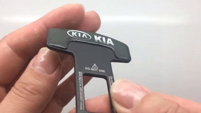 Заглушка ремня безопасности Kia смотреть онлайн