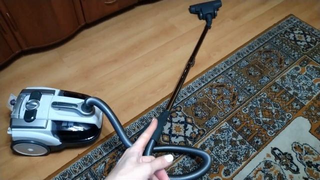 Обзор пылесоса Vitek VT-1833 с сайта TMall смотреть онлайн