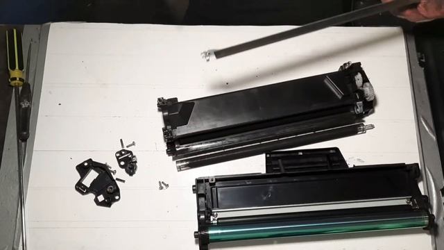 Заправка картриджа Samsung d111/101/Xerox3020/3025 смотреть онлайн