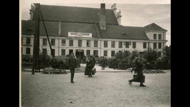 Брест-Литовск, 1941 год. Железнодорожный вокзал. смотреть онлайн