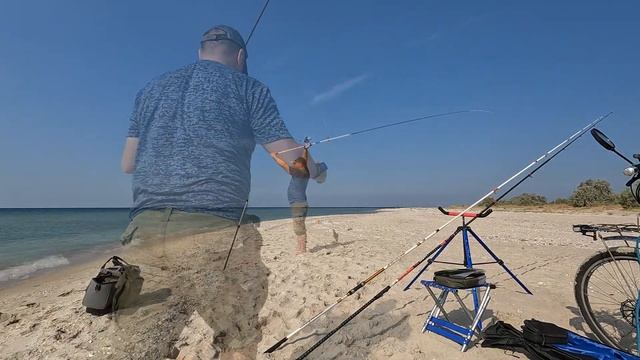 Сравнение и обзор Yuki Saiko Light DSC 4,5м +Yuki Maseraty Beach Ledgering 4,5м +Yuki ASTON ONE 4,5