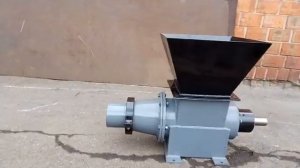 Пресс для брикетов угольной пыли,торфа,легнина до 1000 кг/ч