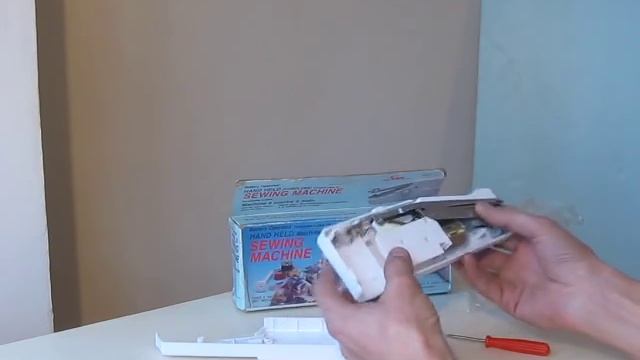 Handnähmaschine Handheld sewing machine ручная Швейная машина тест, обзор, вскрытие. смотреть онлайн