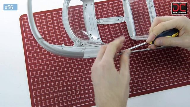 Constructing the Mercedes-Benz 300SL Gullwing - number 15 смотреть онлайн