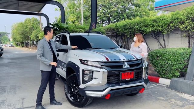 รีวิว Mitsubishi Triton Double Cab Plus S-Limited 6AT สีขาวราคา 945,000 บาท โปรตกแต่งสวยจัดไม่ซ้ำใค смотреть онлайн