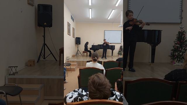 J. S. Bach Siciliana in G minor, W. A. Mozart Rondo Alla Turca (turkish march) смотреть онлайн