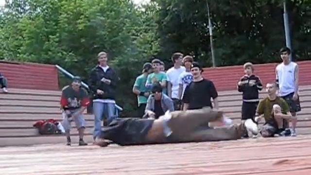 Брейк-данс Фестиваль во Пскове смотреть онлайн