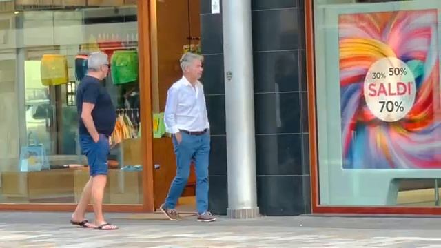 Красиво и ярко - как одеваются в Италии