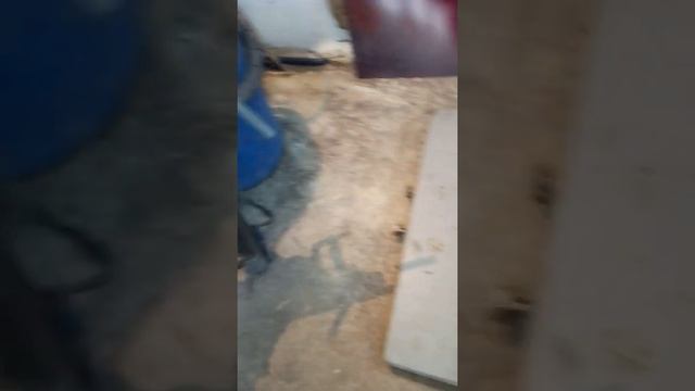 13) Самодельная насосная станция, отрезной станок для УШМ, складной походный стол из мусора смотреть онлайн