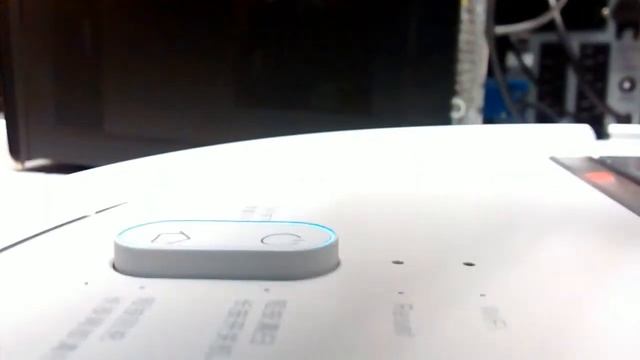 Xiami Robot Vacuum White Flashing Light of the dead (2/2) смотреть онлайн