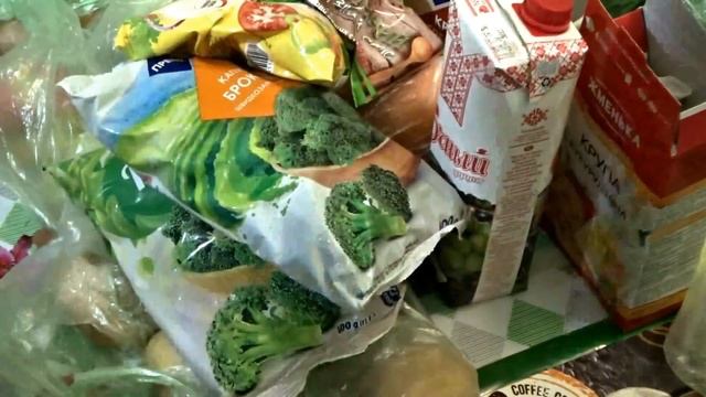 Что можно купить в Украине на 1 тысячу рублей или 500 гривен Цены на продукты февраль 2018года смотреть онлайн
