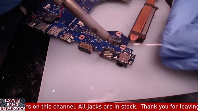 Samsung Series 7 Chronos NP700z disassembly laptop charge port power jack repair fix taking apart смотреть онлайн