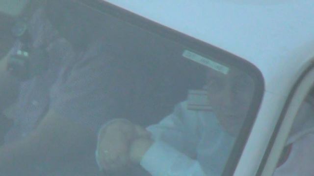 Почему в моем дворе с утра 23 июня дежурили полицейские? смотреть онлайн
