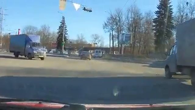 Как водят авто в г. Тверь смотреть онлайн