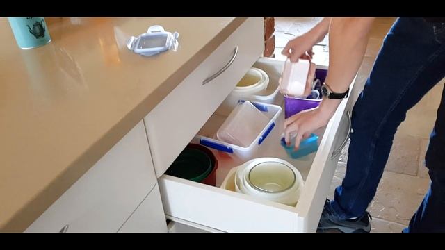 APPLE & PINEAPPLE COCKTAIL | Chef Shawn S2 E1 смотреть онлайн