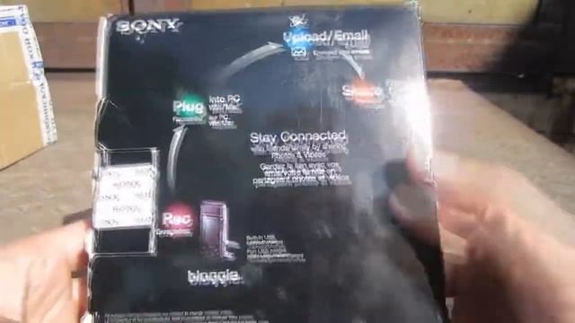 Открытие посылки №15. Видеокамера Sony MHS-PM5. смотреть онлайн