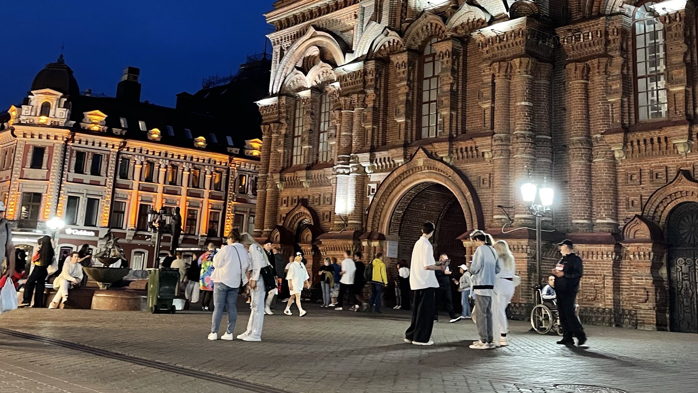 Прогулка по ул.Баумана. Вечерняя Казань. Татарстан.