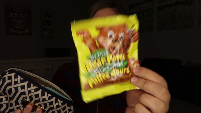 WHAT'S IN MY DIAPER BAG| TODDLER ESSENTIALS 2018 смотреть онлайн