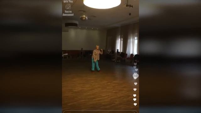 Лайма Вайкуле умеет репетировать с удовольствием! смотреть онлайн